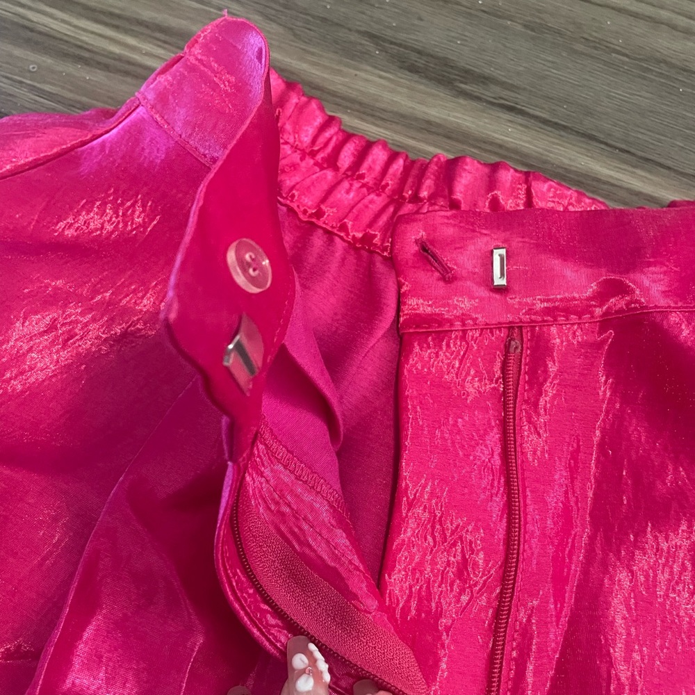 Fuchsia High Waisted Shorts - Picture 4 of 5